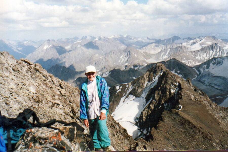 img00000610.jpg